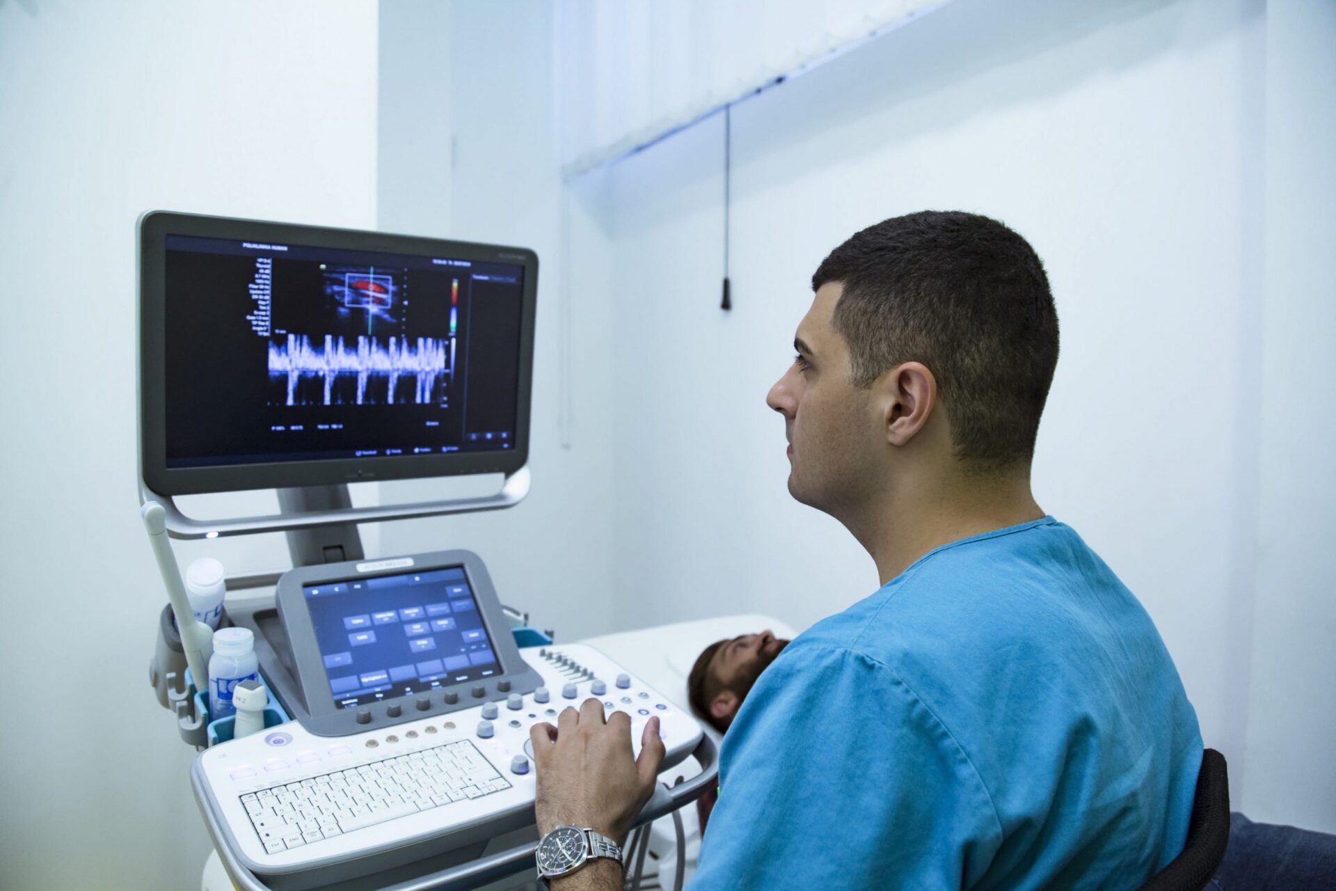 Manutenção de ultrassom: qual a melhor forma de fazer?